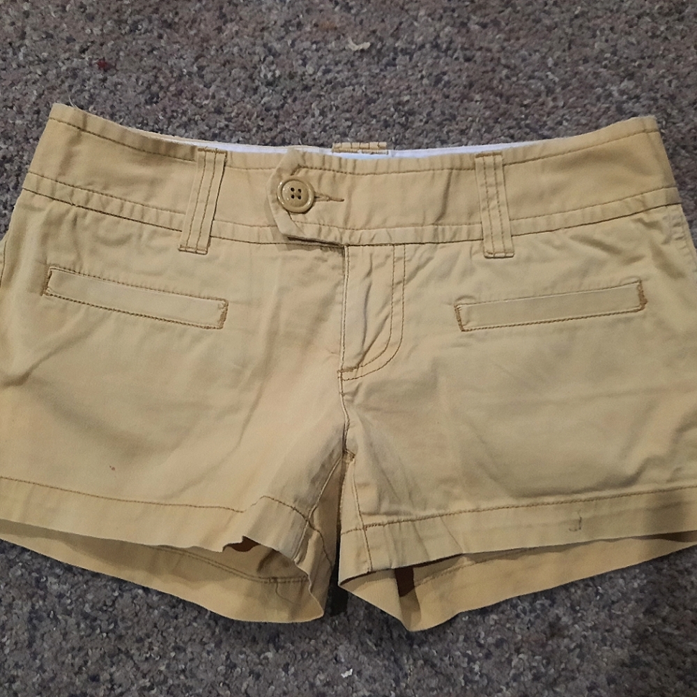 Womens' American Eagle shorts size 0